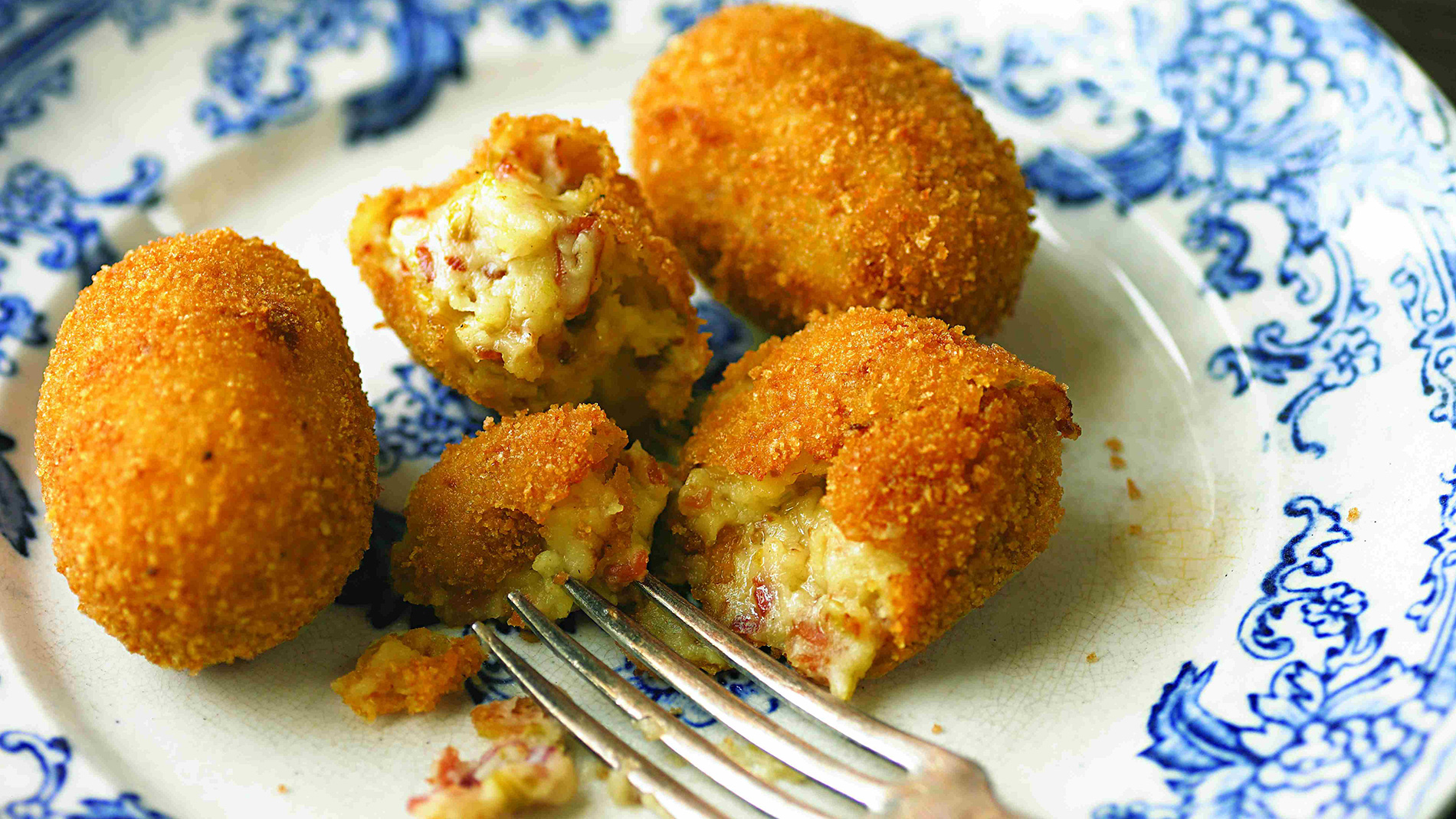 160929101427 Essential Spanish Dish Croquettes Pizarro 