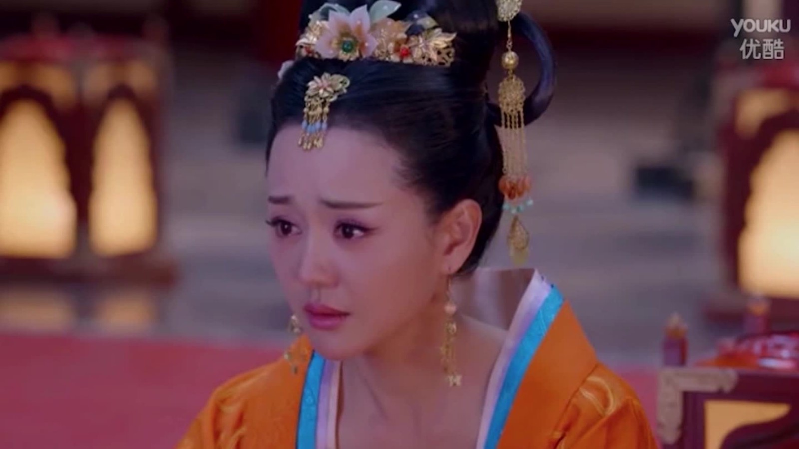 Time travel, cleavage banned from Chinese TV shows - CNN Video