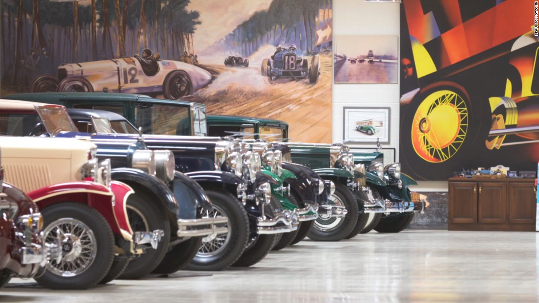 He has taken time to painstakingly restore his vintage car collection, which now resides in excellent condition in the star&#39;s garage.