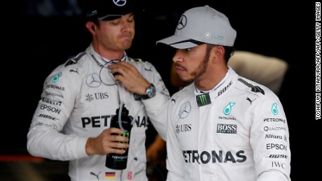 Ross Brawn on duelling Mercedes&#39; dueling drivers 