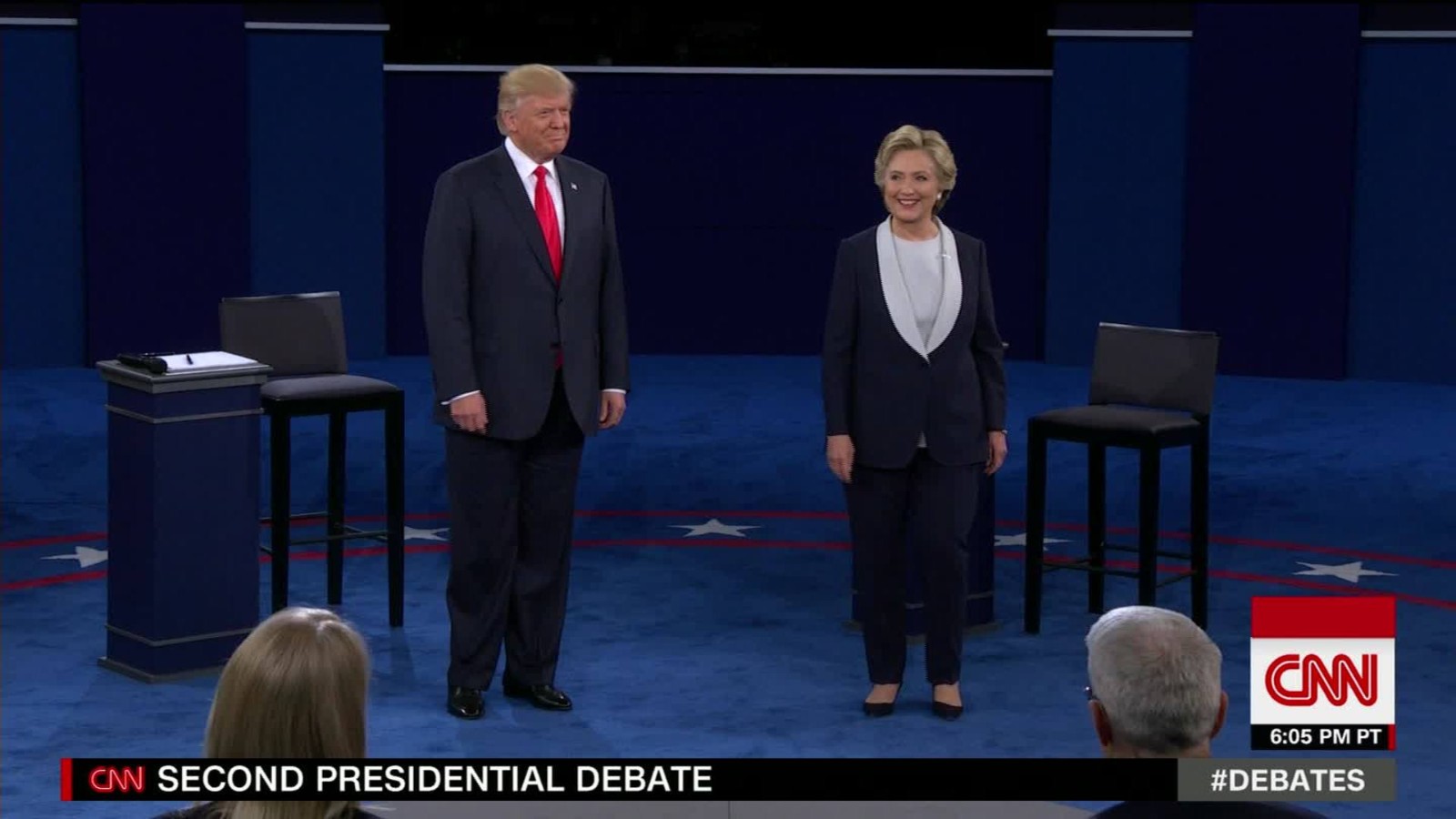 Hillary Clinton And Donald Trump Dont Shake Hands Cnn Video