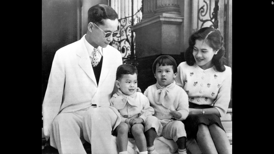 The King and Queen pose with their children, Crown Prince Vajiralongkorn and Princess Ubol Ratana, on the steps of Bangkok&#39;s Chitralada Palace in 1955. Two more daughters, Princesses Maha Chakri Sirindhorn and Chulabhorn Walailak, were born in 1955 and 1957.