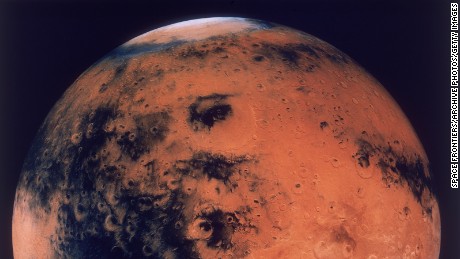 Mars mission astronauts could experience brain damage, study says