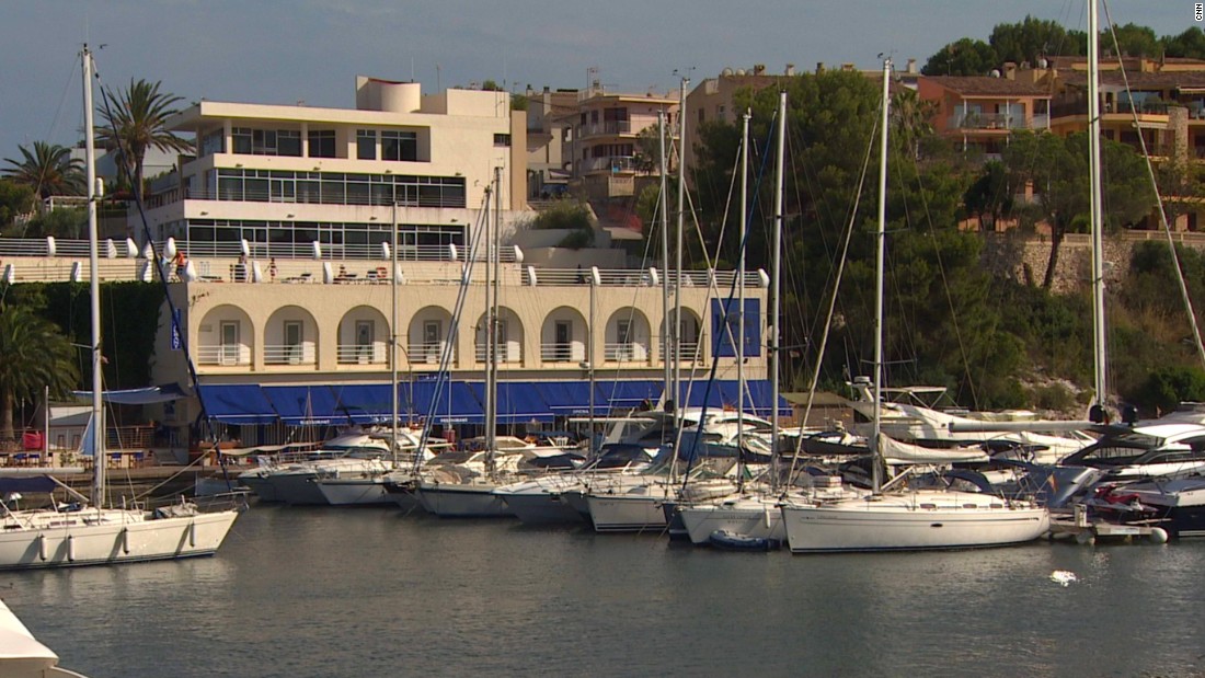 The local marina is located in one of Porto Cristo&#39;s sheltered coves, and can hold more than 200 berths.