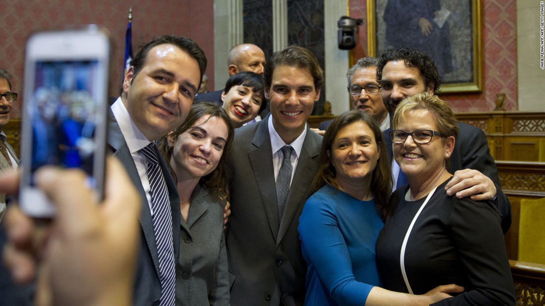 Nadal with friends during the ceremony in Palma.