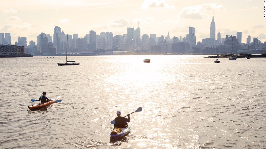 Zach Schwitzky kayaks across New York&#39;s Hudson river to work each morning. A 20-minute paddle across the water plus a bit of walking each side gives a commute of 45 minutes. Photo by &lt;a href=&quot;https://www.instagram.com/amiddletonprojects/&quot; target=&quot;_blank&quot;&gt;@amiddletonproject&lt;/a&gt;.