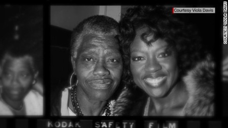 Viola Davis and her mother Mary Alice Davis pose for a photo