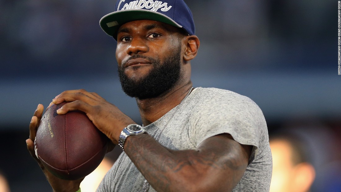 what is lebron james favorite football team