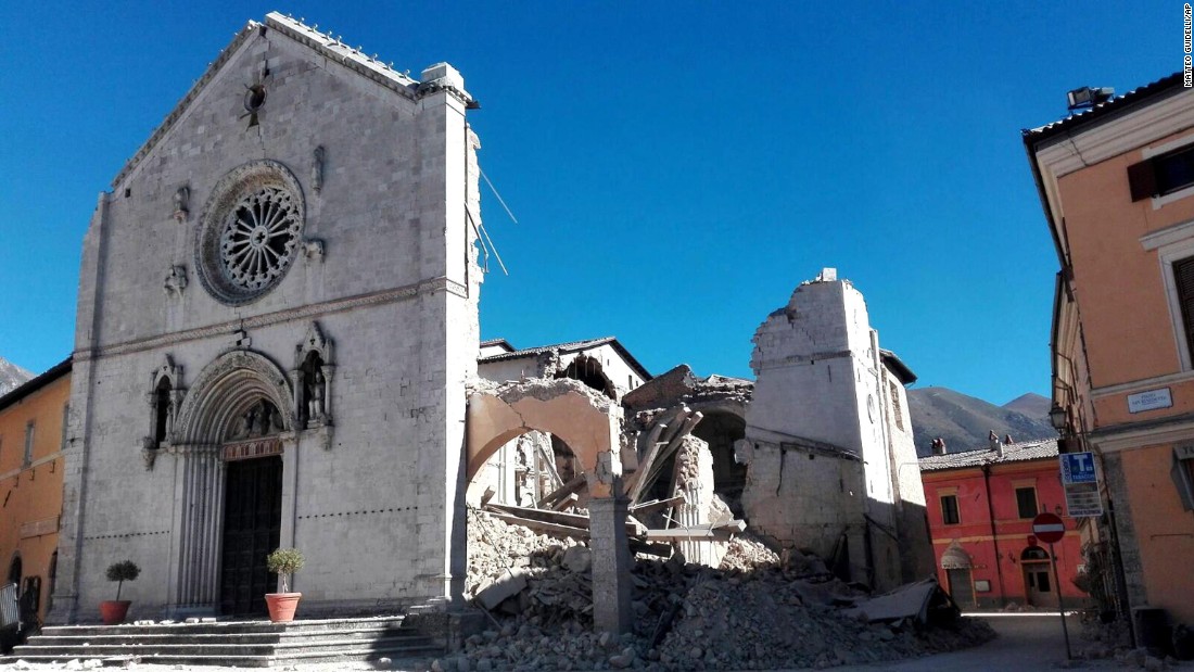 Italy Earthquake 66 Magnitude Tremor Rocks Nations Center