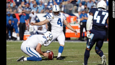 Indianapolis Colts kicker Adam Vinatieri connects on a 33-yard field goal against the Tennessee Titans in Week 7. It was the 43rd consecutive field goal for Vinatieri, an NFL record.