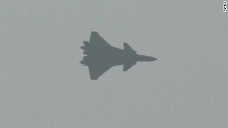China shows off new J-20 stealth fighter (2016)