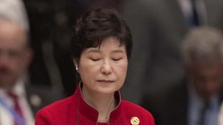 s korea president scandal unprecedented dos santos steve chung intv_00004409.jpg