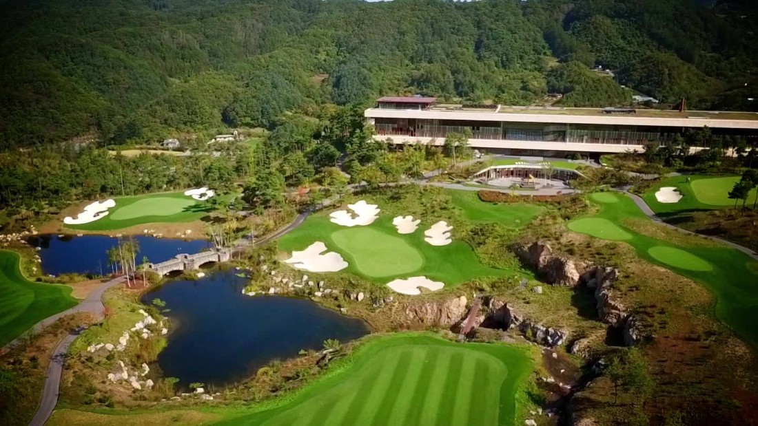 South Korea's grandest golf courses CNN Video