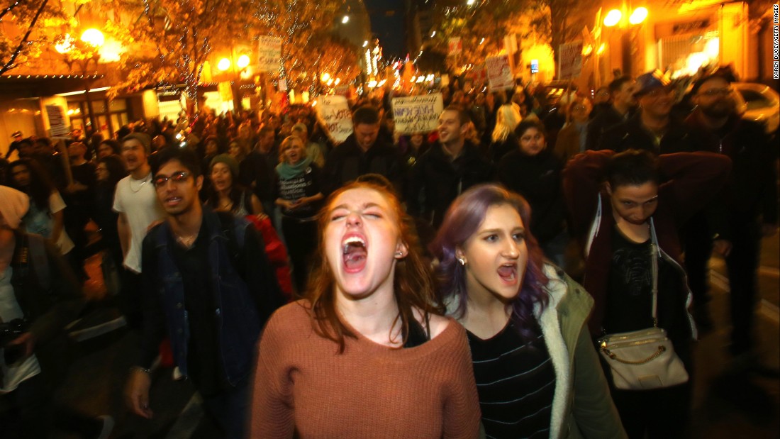 Anti-Trump protests: Portland police call it 'riot' - CNN