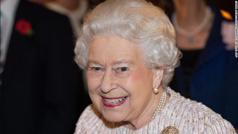 Queen falls ill, cancels travel plans