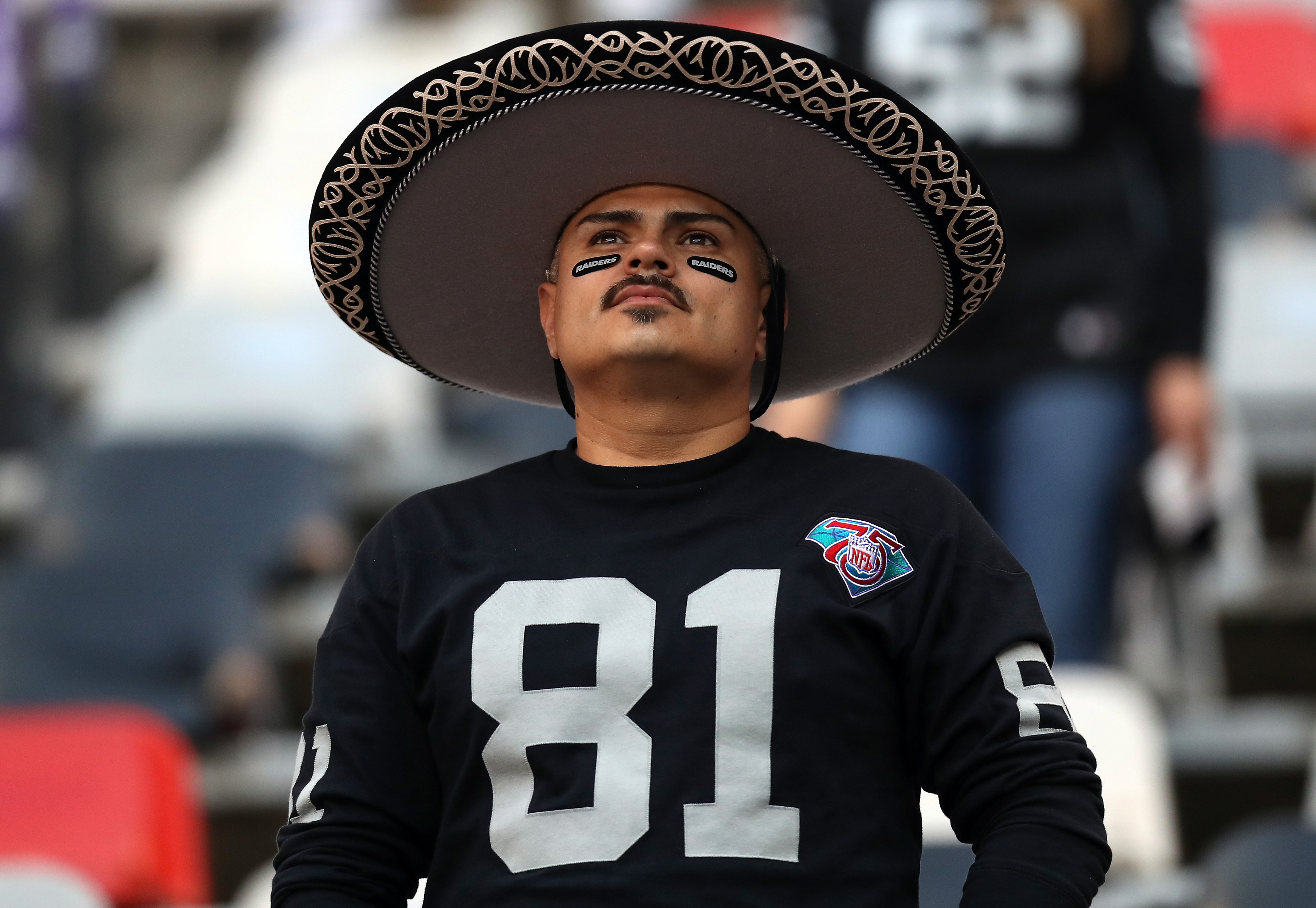 Raiders vs. Texans: NFL a la mexicana y con mariachi - CNN Video