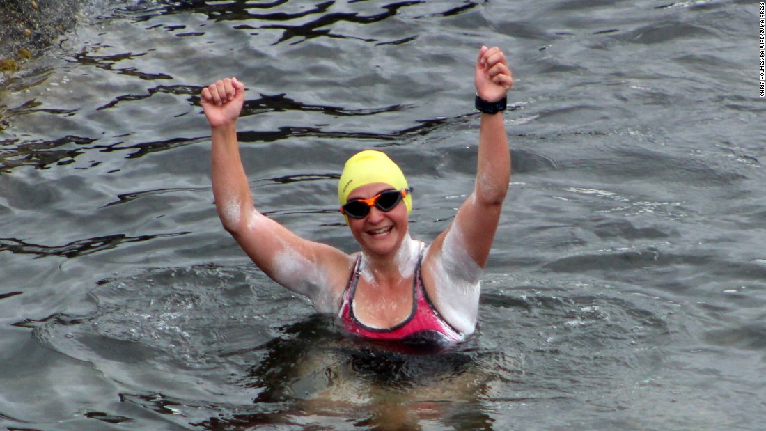 Heather Clatworthy celebrates Wednesday, July 27, after she became the first swimmer in nearly 90 years to cross a 13-mile stretch of sea off Ireland&#39;s north coast. &lt;a href=&quot;https://www.swimmingworldmagazine.com/news/heather-clatworthy-becomes-first-to-swim-moville-to-portstewart-since-1929/&quot; target=&quot;_blank&quot;&gt;She swam from Moville to Portstewart&lt;/a&gt; in four hours and 15 minutes.
