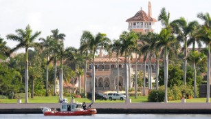 Trump&#39;s high-dollar fundraiser at Mar-a-Lago will go on