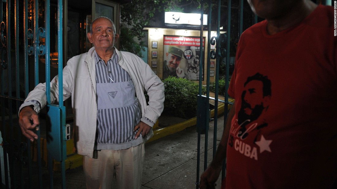 The mood seems somber in Havana on November 26 as Cubans react to the announcement of the revolutionary leader&#39;s death.