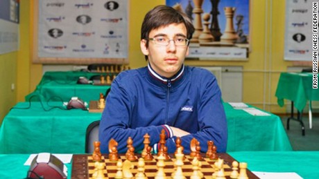 Yuri Eliseev, a Russian chess champion, has died in Moscow after an accident while reportedly practicing parkour.