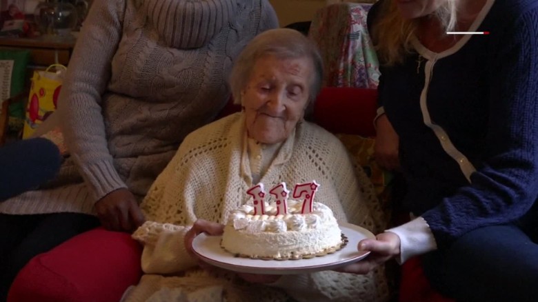 Oldest living person turns 117 mobile orig aw_00000000
