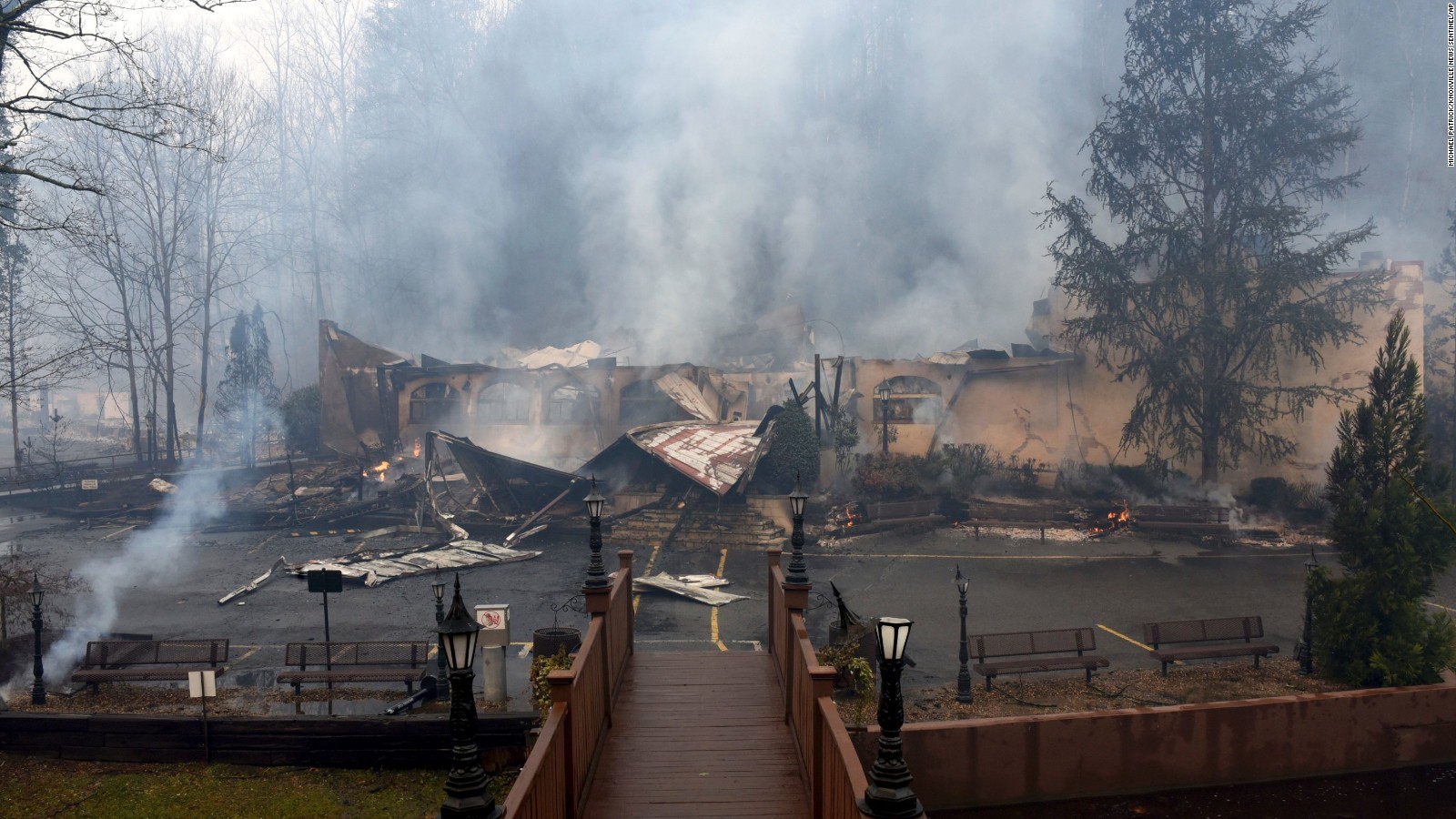 Gatlinburg fires Death toll rises to 7 CNN