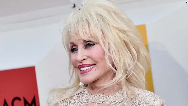 Dolly Parton helps wildfire victims