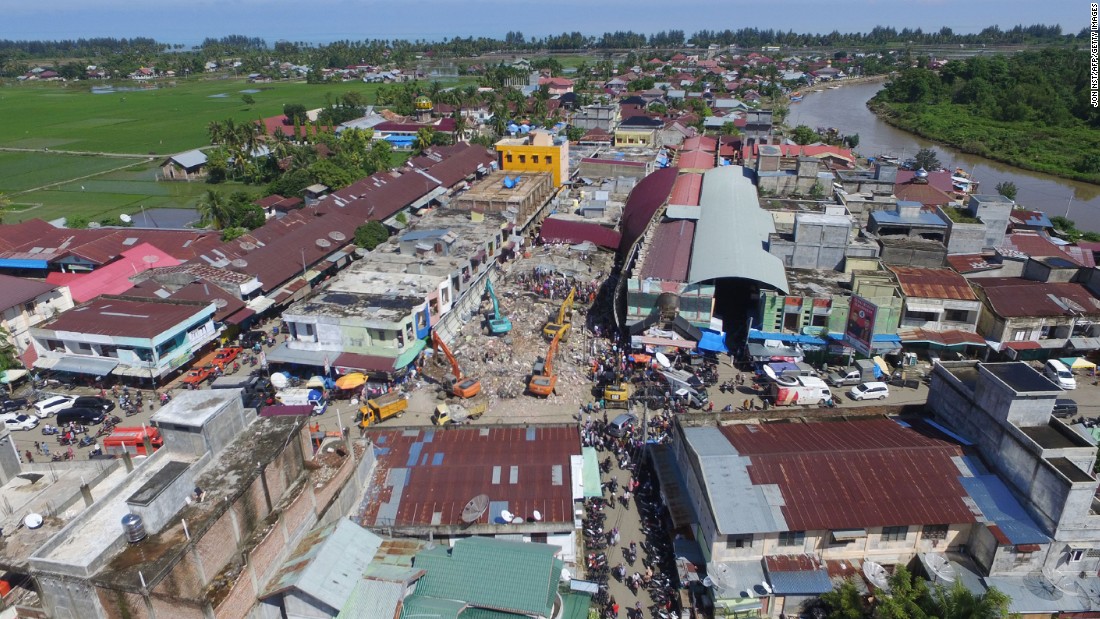 Indonesia earthquake At least 100 killed in Aceh province 