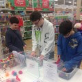 01 ToysRUs autism shopping event_Mosers[1]