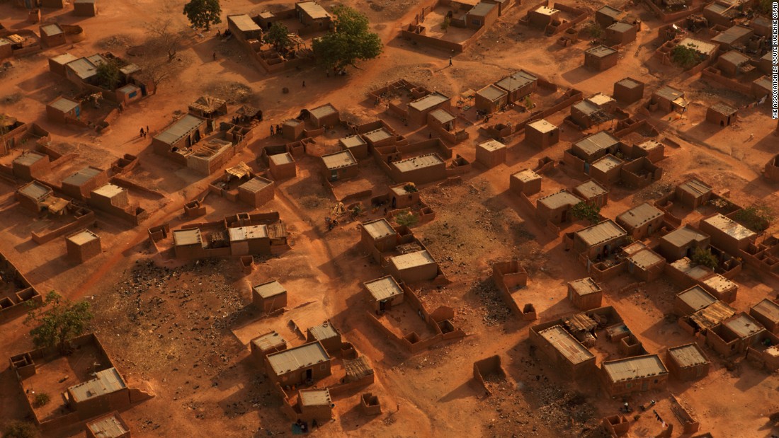 Deforestation and climate change has drastically reduced the supply of wood and straw in the Sahel region of Sub-Saharan Africa.&lt;br /&gt;&lt;br /&gt;Among the damaging effects of this is a shortage of material to build and maintain homes, and millions now suffer in sub-standard housing. 