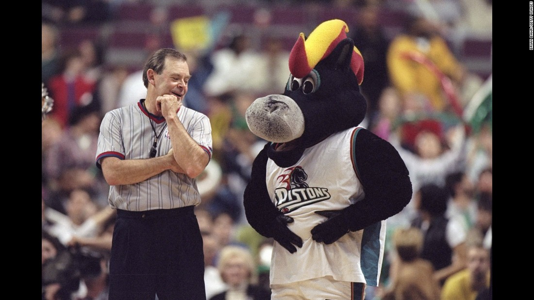 Hooper the horse jokes with an official during a game.