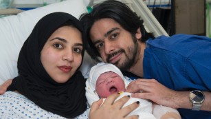 Woman is first to have baby with ovaries frozen in childhood