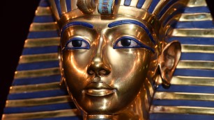 &#39;Secret chamber&#39; in                  Tutankhamun&#39;s tomb does not exist, say                  researchers