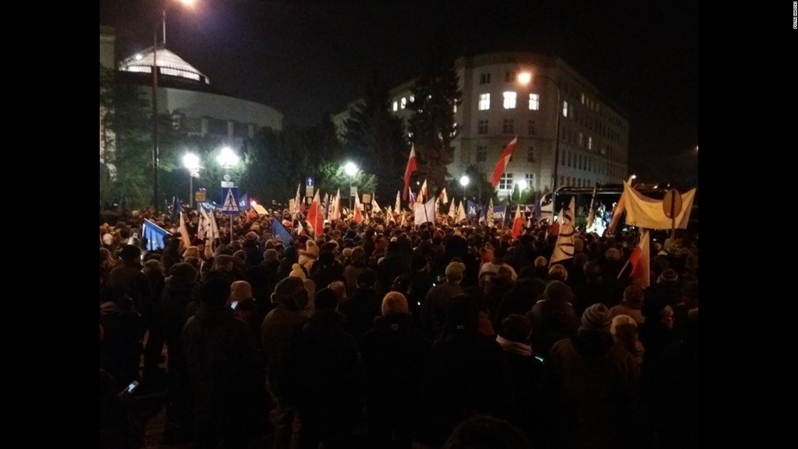 Protests In Poland Amid A Worsening Political Crisis - CNN