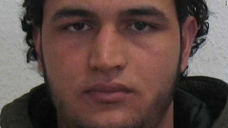 Anis Amri: Three arrested, including suspect&#39;s nephew