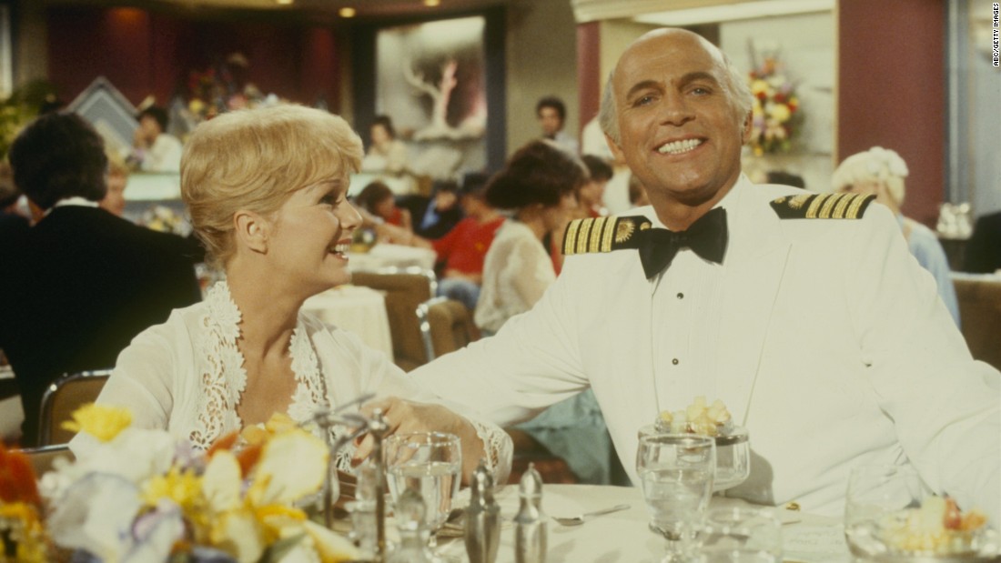 Reynolds appears in an episode of &quot;The Love Boat&quot; with Gavin MacLeod in 1980. 