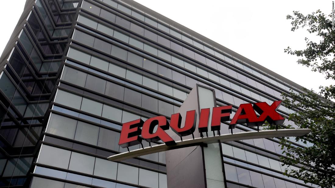 170104103621-cnnmoney-equifax-transunion