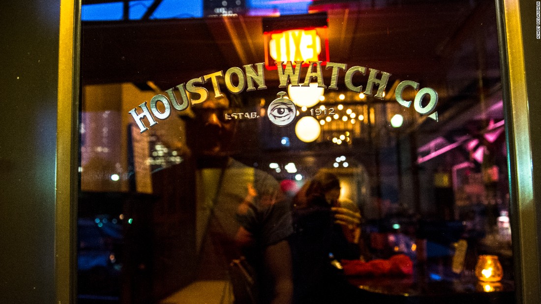 7 Of Houston S Best Bars Cnn Travel