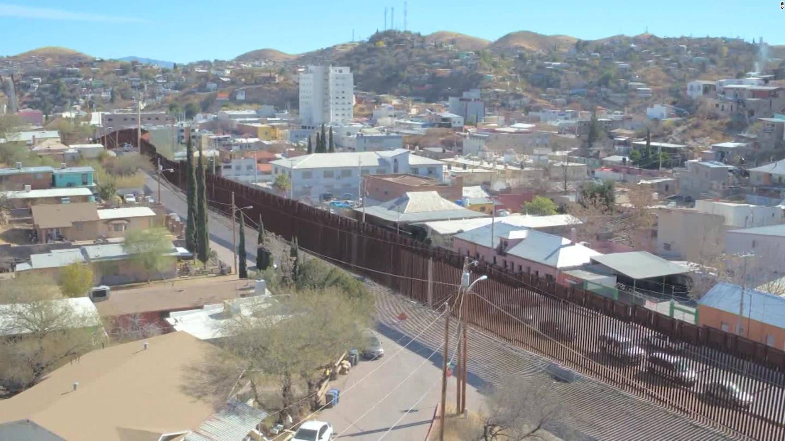 What the USMexico border really looks like CNN Video