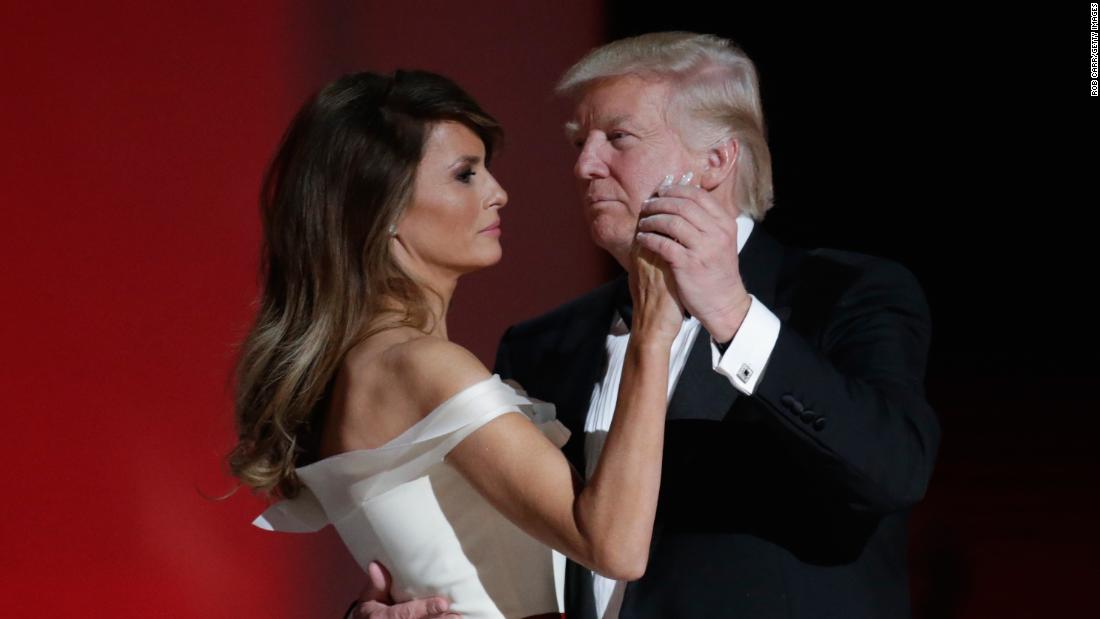 The Obamas Greet The Trumps At White House Cnn Video