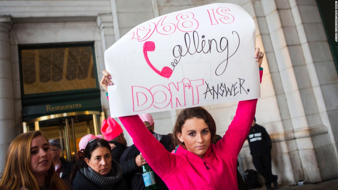 Demonstrators arrive at Washington&#39;s Union Station for the march.