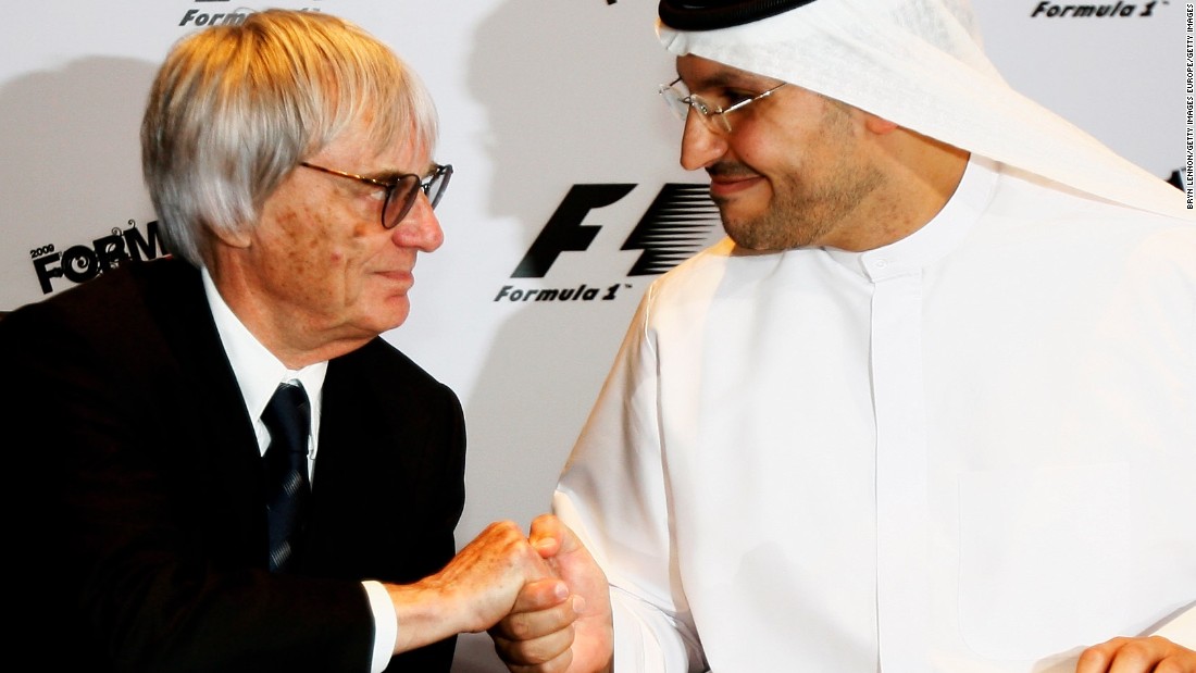 Ecclestone signs a deal with Khaldoon Al Mubarak, Chairman of the Abu Dhabi Executive Affairs, which saw Abu Dhabi become a Formula One Championship host in 2009. 