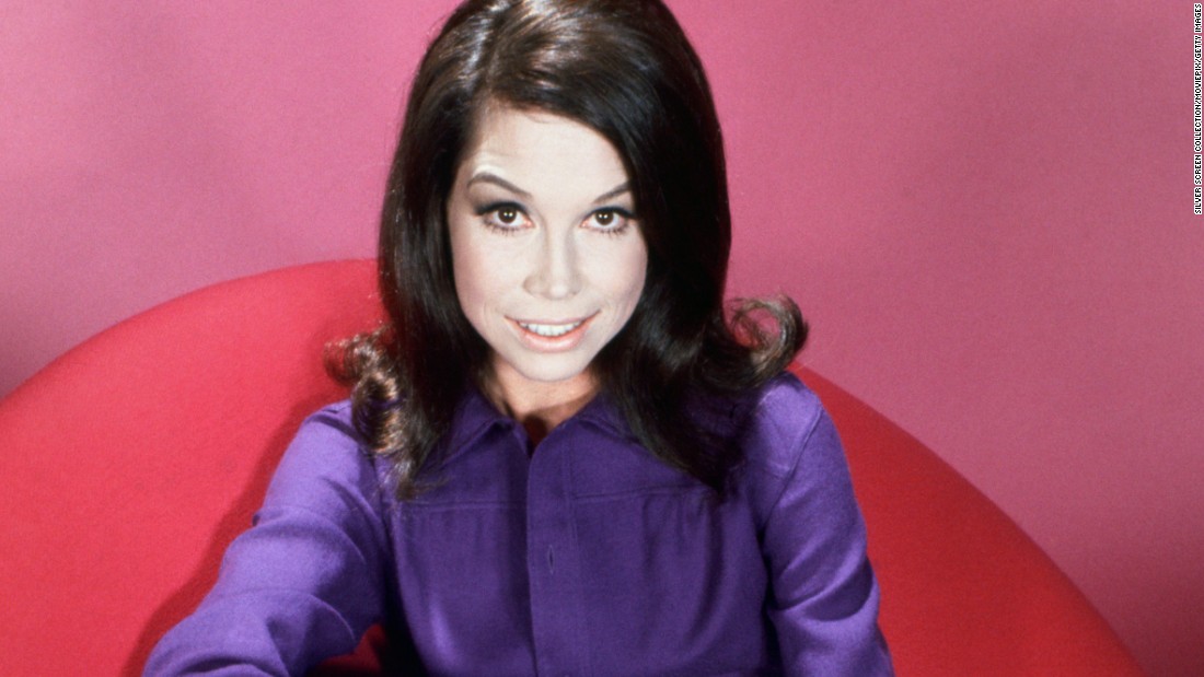 Actress &lt;a href=&quot;http://www.cnn.com/2017/01/25/entertainment/mary-tyler-moore-death/index.html&quot; target=&quot;_blank&quot;&gt;Mary Tyler Moore&lt;/a&gt;, whose eponymous 1970s series helped usher in a new era for women on television, died January 25, according to her longtime representative Mara Buxbaum. She was 80.