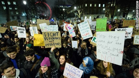 Protestors gather in their thousands outside Downing Street to protest Trump&#39;s executive order on immigration (Photo by Leon Neal/Getty Images)
