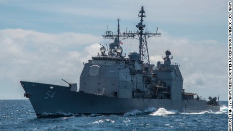 USS Antietam guided-missile cruiser runs aground, leaks oil