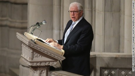 Pulitzer Prize winning journalist Carl Bernstein eulogizes his former boss and Washington Post Executive Editor Ben Bradlee at the Washington National Cathedral October 29, 2014 in Washington, DC. Bradlee died at his home in Georgetown October 21, 2014 at the age of 93. Bradlee was at the helm of the newspaper from 1968 to 1991, during which time it published the Pentagon Papers and stories documenting the Watergate scandal, leading to the resignation of President Richard Nixon.  (Photo by Chip Somodevilla/Getty Images)