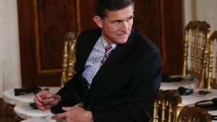 Flynn resigns amid controversy over Russia contacts