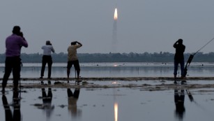 India in record satellite launch as Asia&#39;s space race heats up