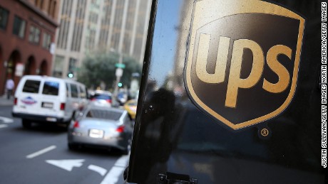 Why UPS trucks (almost) never turn left