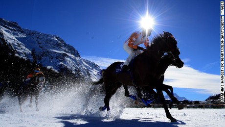 WATCH: St. Moritz&#39;s horse race on snow